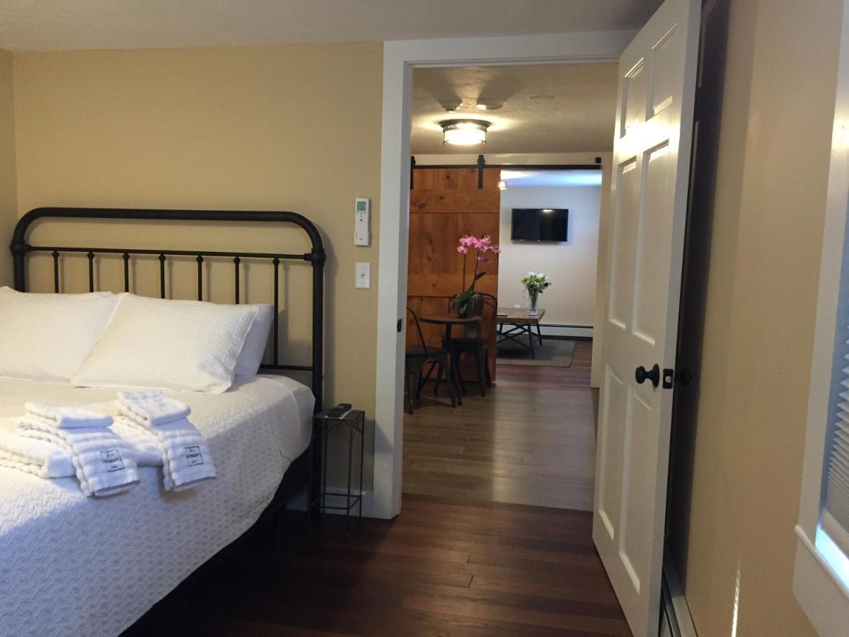 Sea Street Inn Гианнис Порт Экстерьер фото