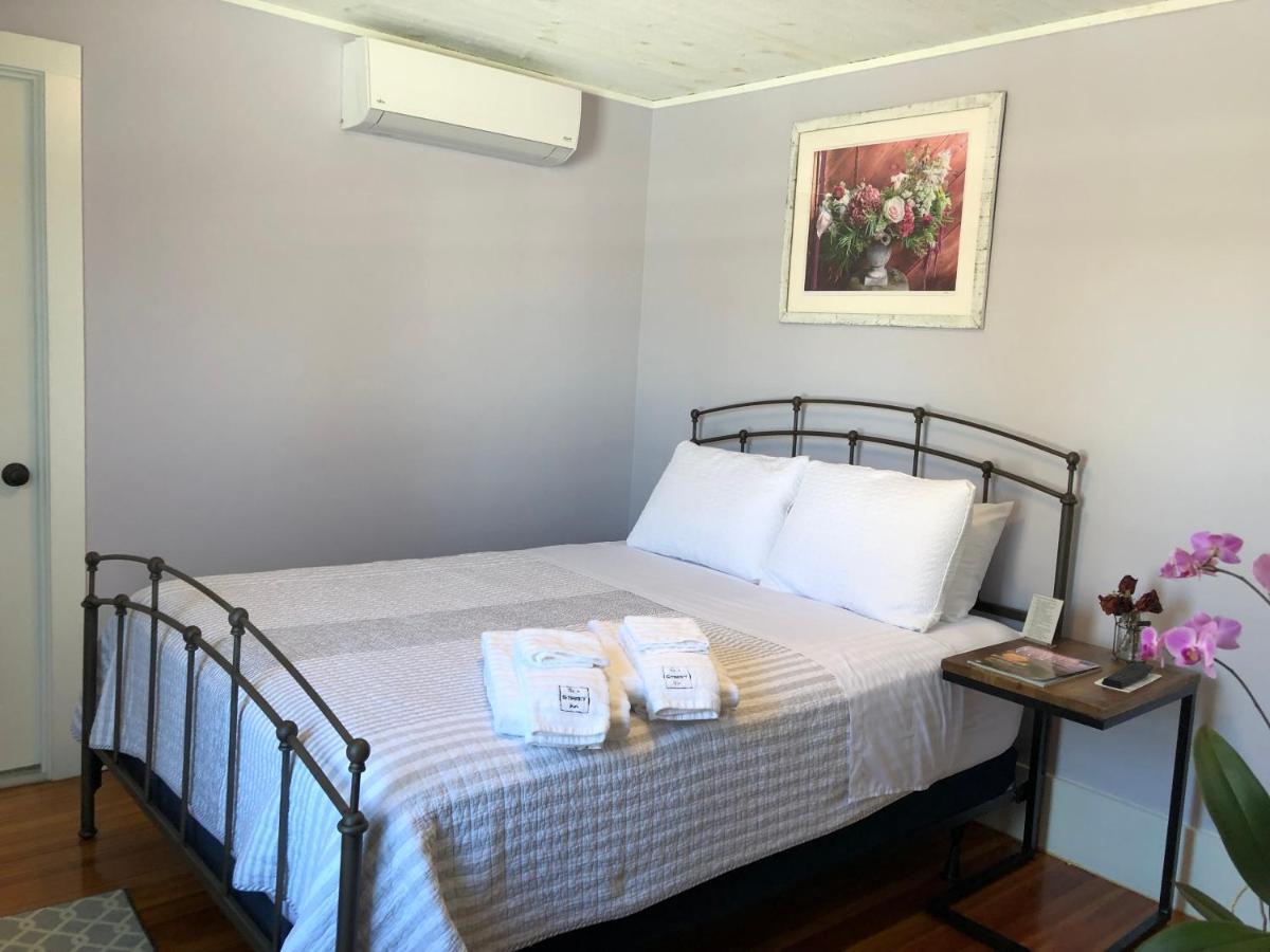 Sea Street Inn Гианнис Порт Экстерьер фото