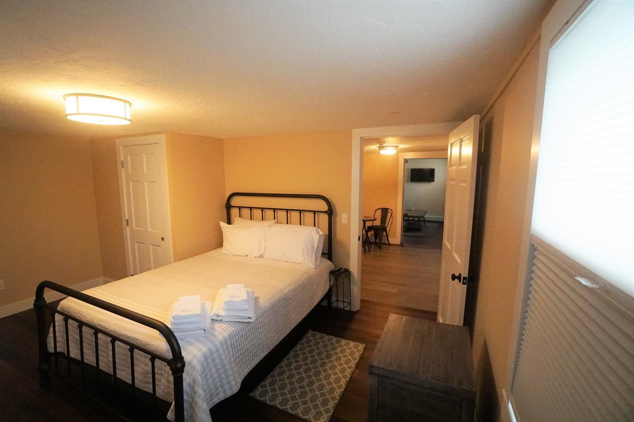 Sea Street Inn Гианнис Порт Экстерьер фото
